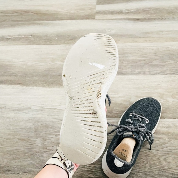 Allbirds Gray Womens Wool Runners 9 - Picture 5 of 6